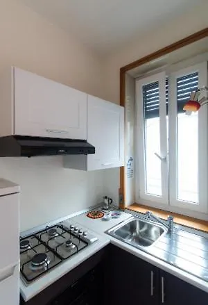 Garibaldi Lovely דירה *
